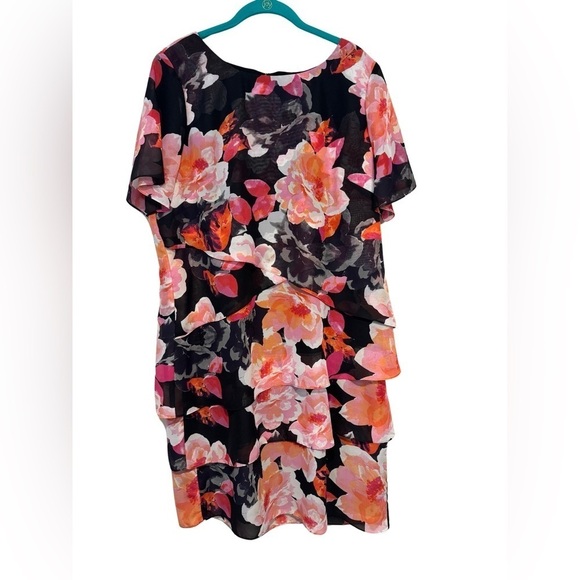 Ignite Evenings Size 18 Black Pink Floral Short Sleeve Flutter Layered Dress - Picture 1 of 15